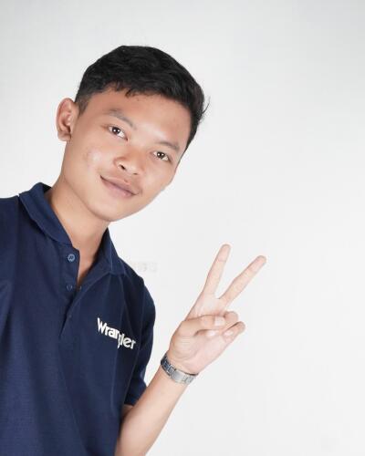 MUHAMMAD IQBAL ROSYIDIN